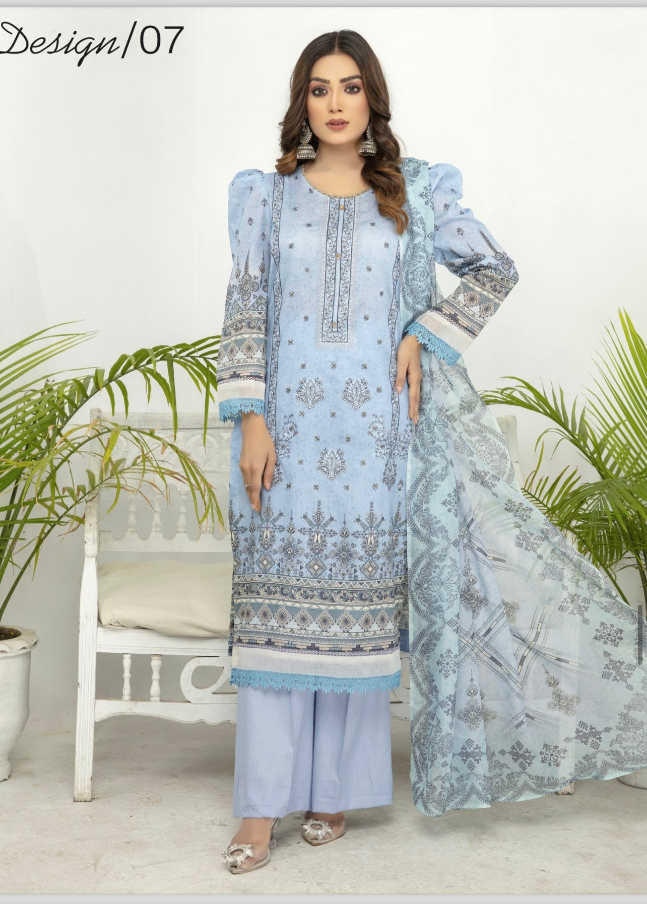 Embroidered Lawn 3pc