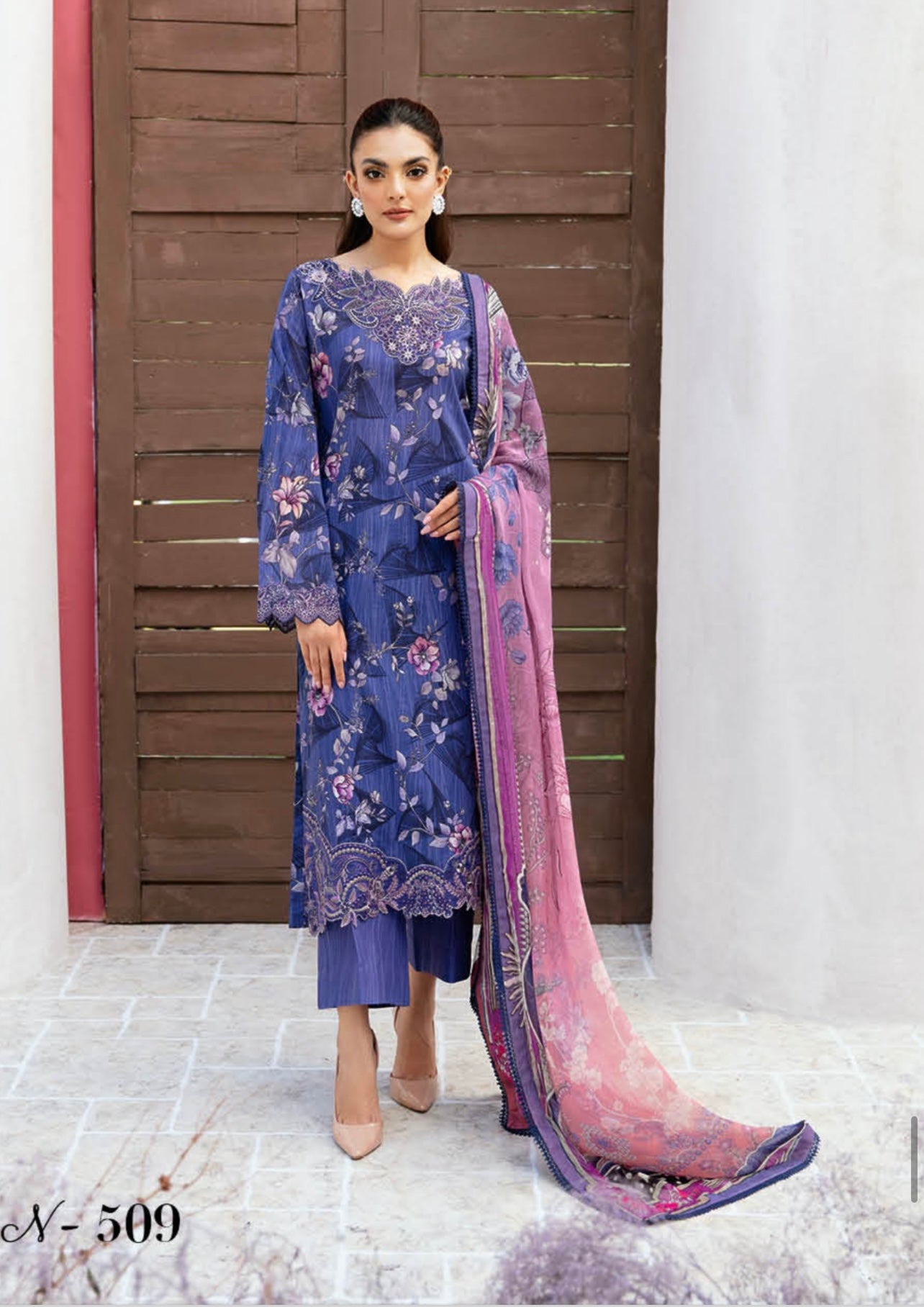 Embroidered Lawn 3pc