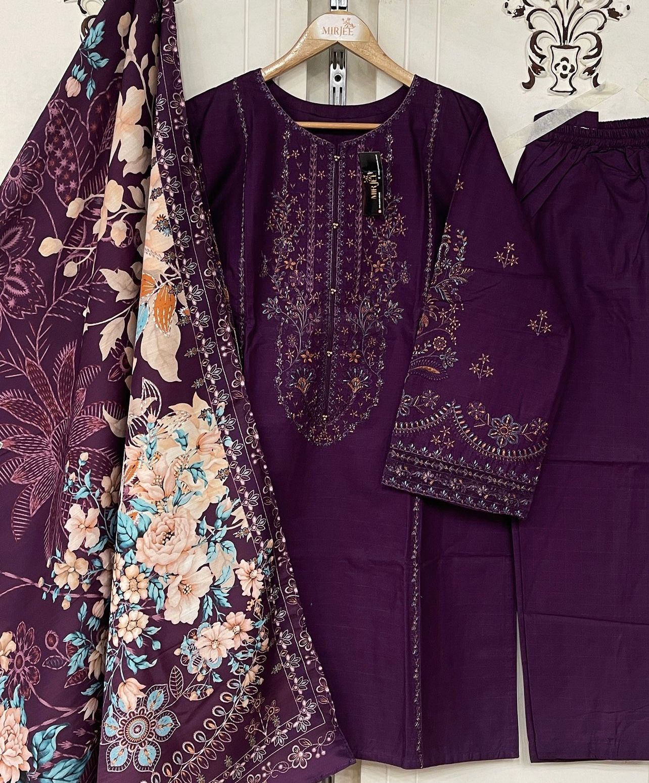 Embroidered 3pc Suit